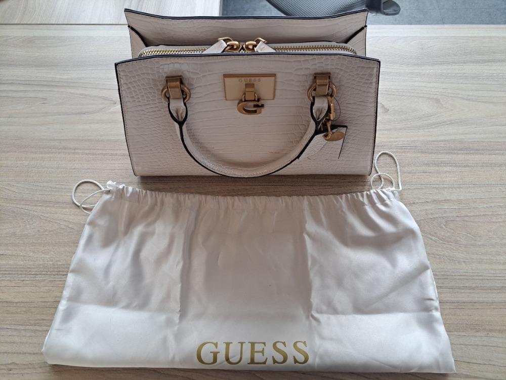 Kabelka Guess - 4