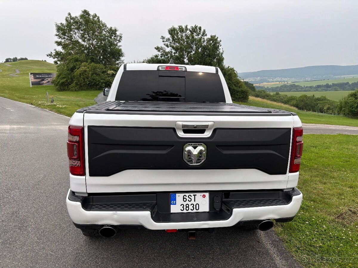 Dodge RAM LONGHORN, 2019, 5,7HEMI, Lift, nehavar