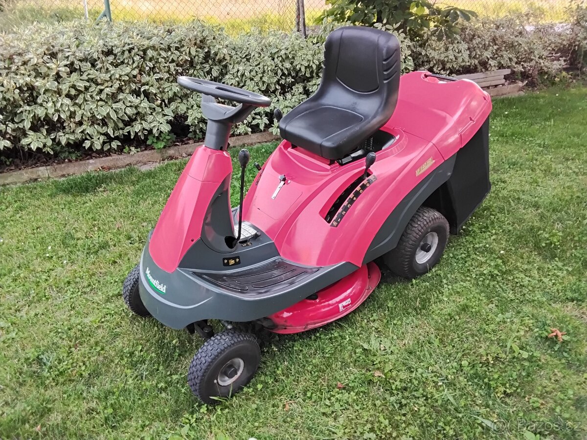 Sekací traktůrek Castelgarden XF140HD - 4