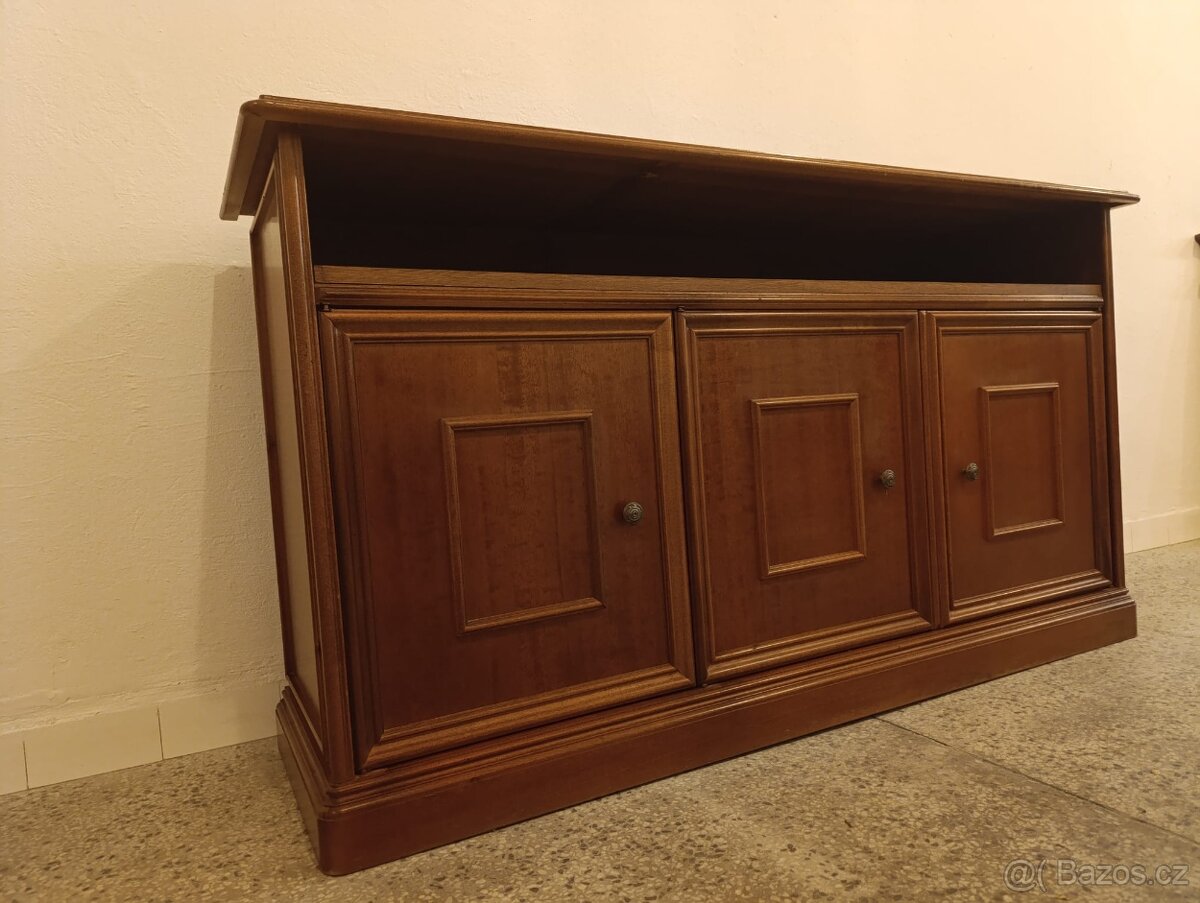 Rustikální komoda, nábytek z masívu - 4