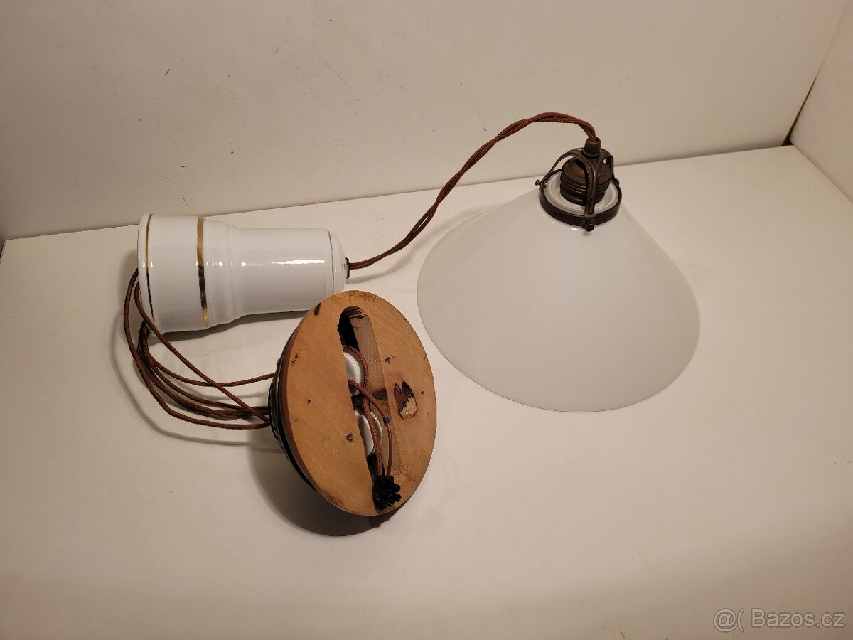 dobová porcelánová stahovačka, stahovací lustr, bílý širm - 4