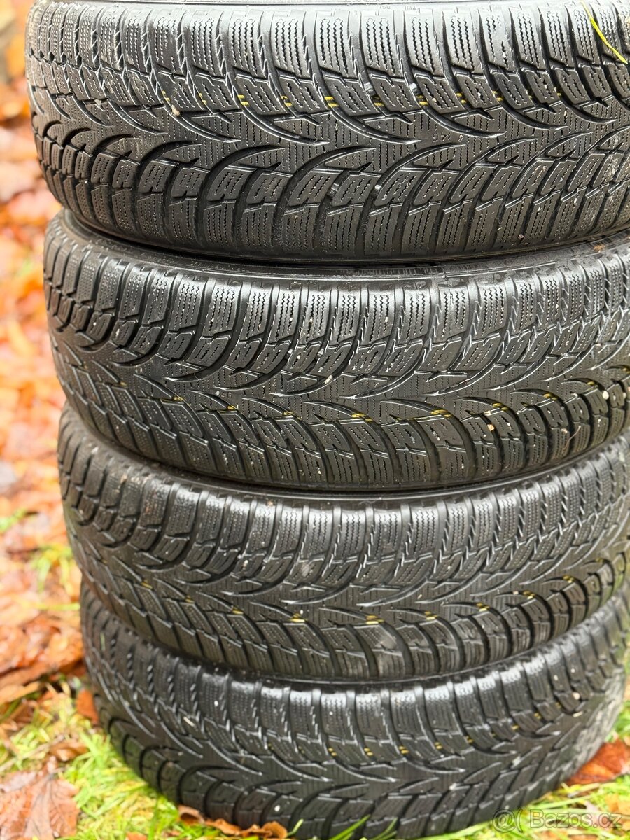 Prodam sady zimnich pneu Nokian 185/60r15 - 4