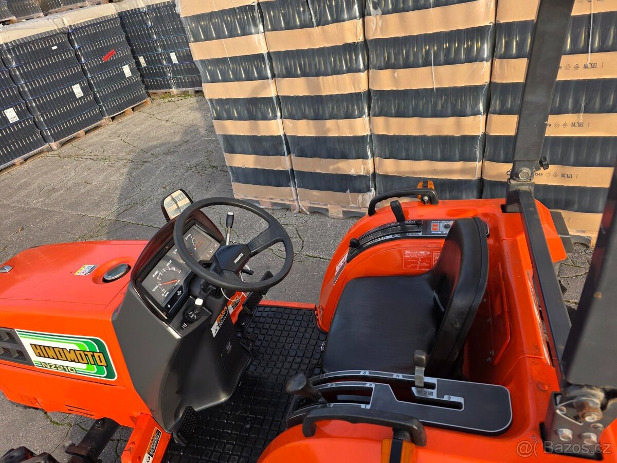 HINOMOTO NX201/KUBOTA GT3 - 4