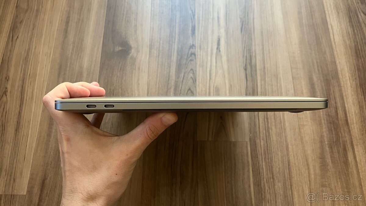 Macbook Pro 15” CTO 32Gb RAM - 4