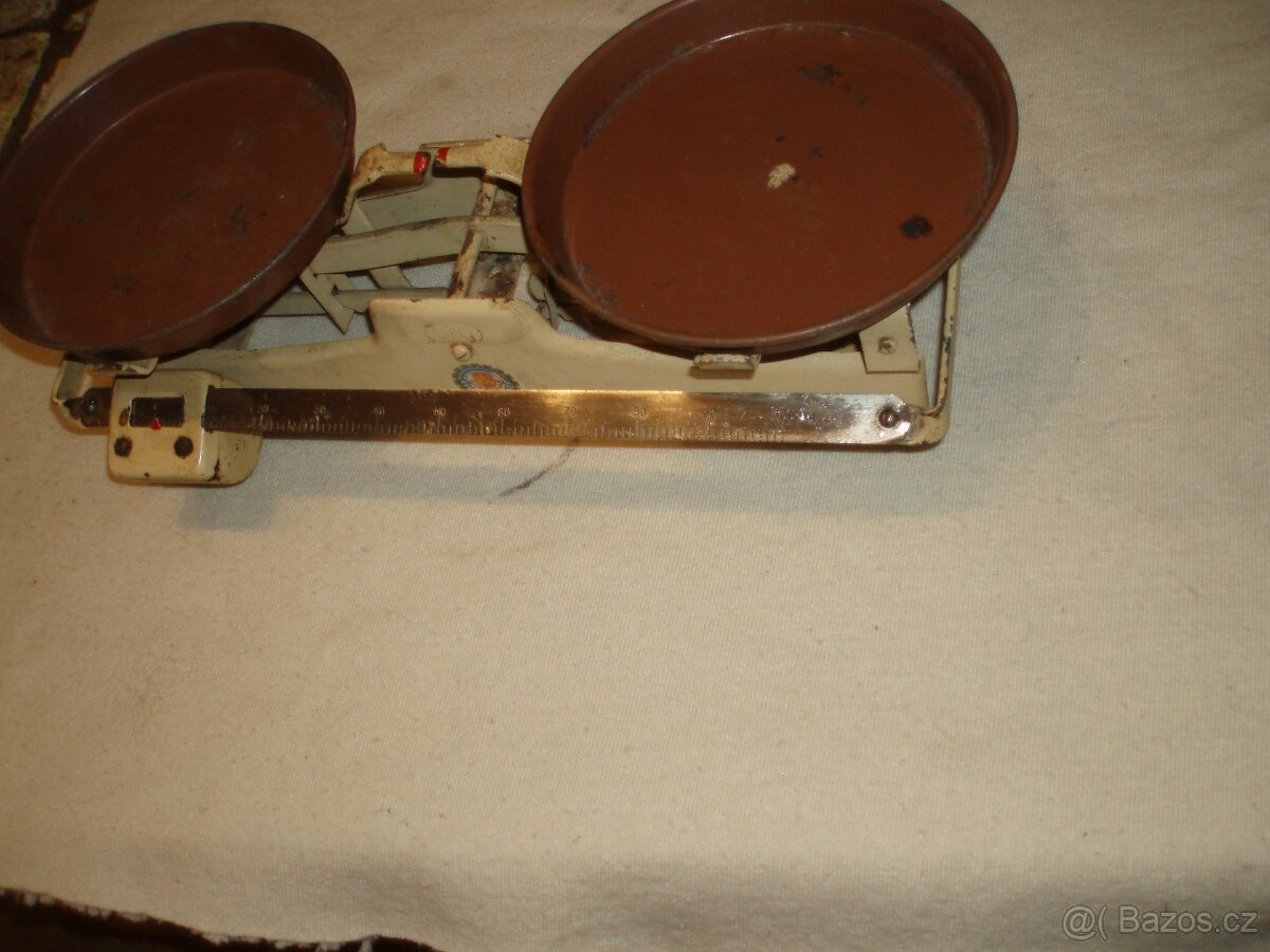 Staré miskové váhy - kovodělný podnik hl.města Prahy do 5 kg - 4