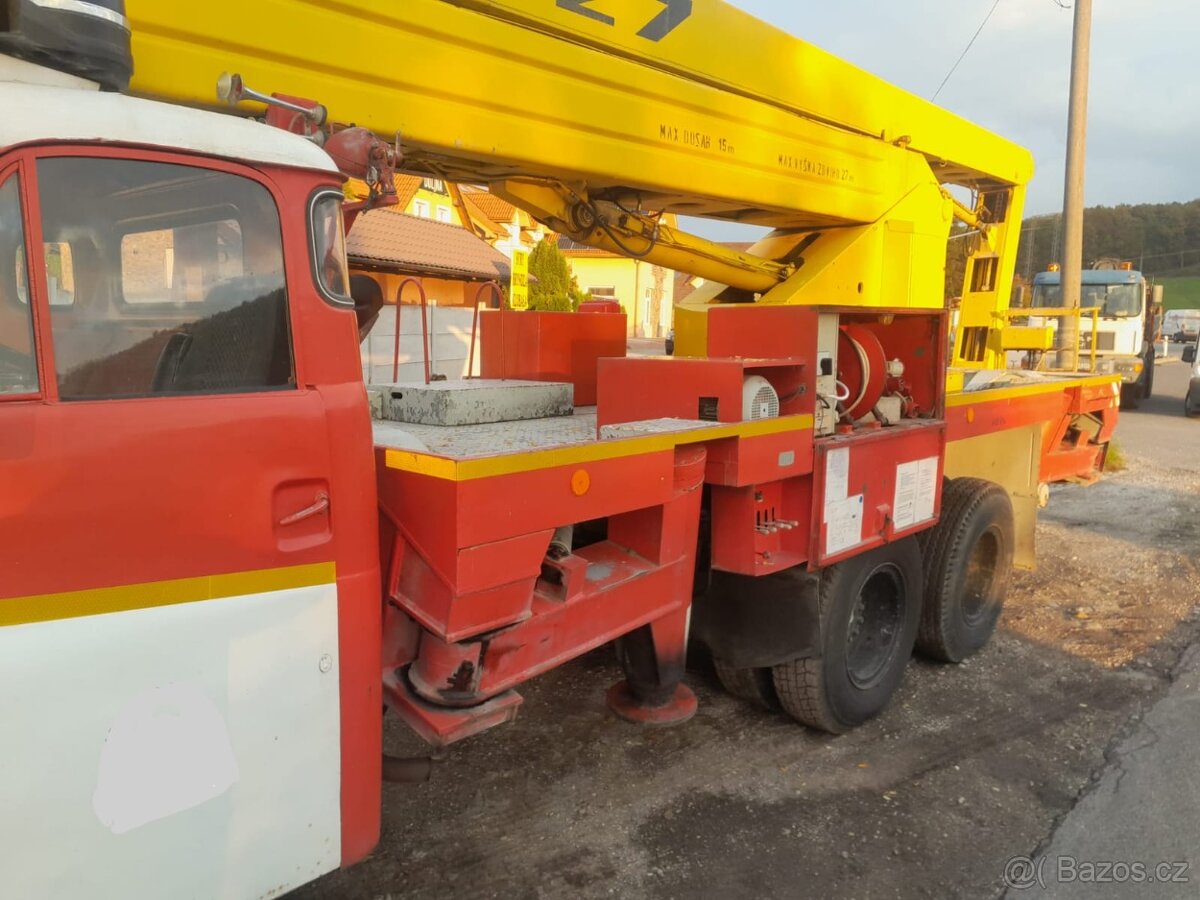 Tatra 148 PVP 27 - 4