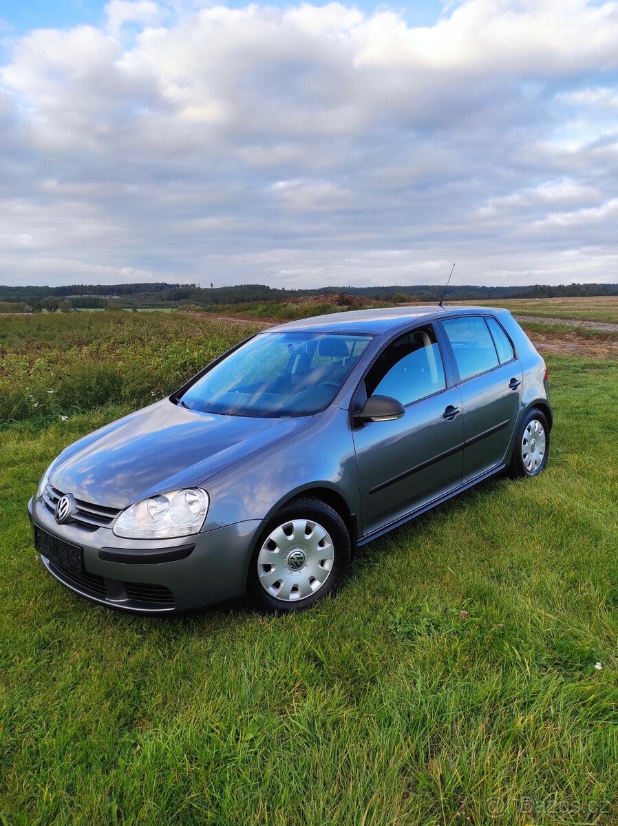 VW Golf V 1,9 TDi, 2008, nová STK, tažné - 4