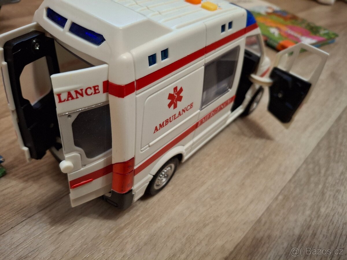 Svítící, houkací sanitka, motorka Playmobil, knihy, 12 kusů - 4