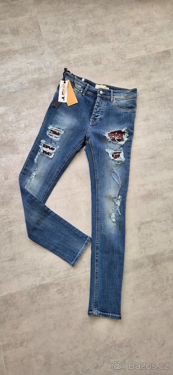 Elegantní trhané džíny Met - 4