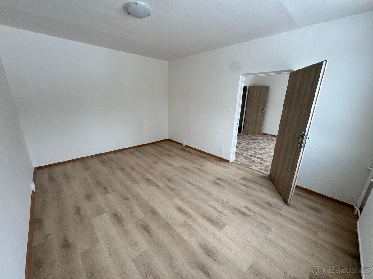 (846) Pronájem, byt 1+1, 39 m, 1060, Mikulášovice - 4