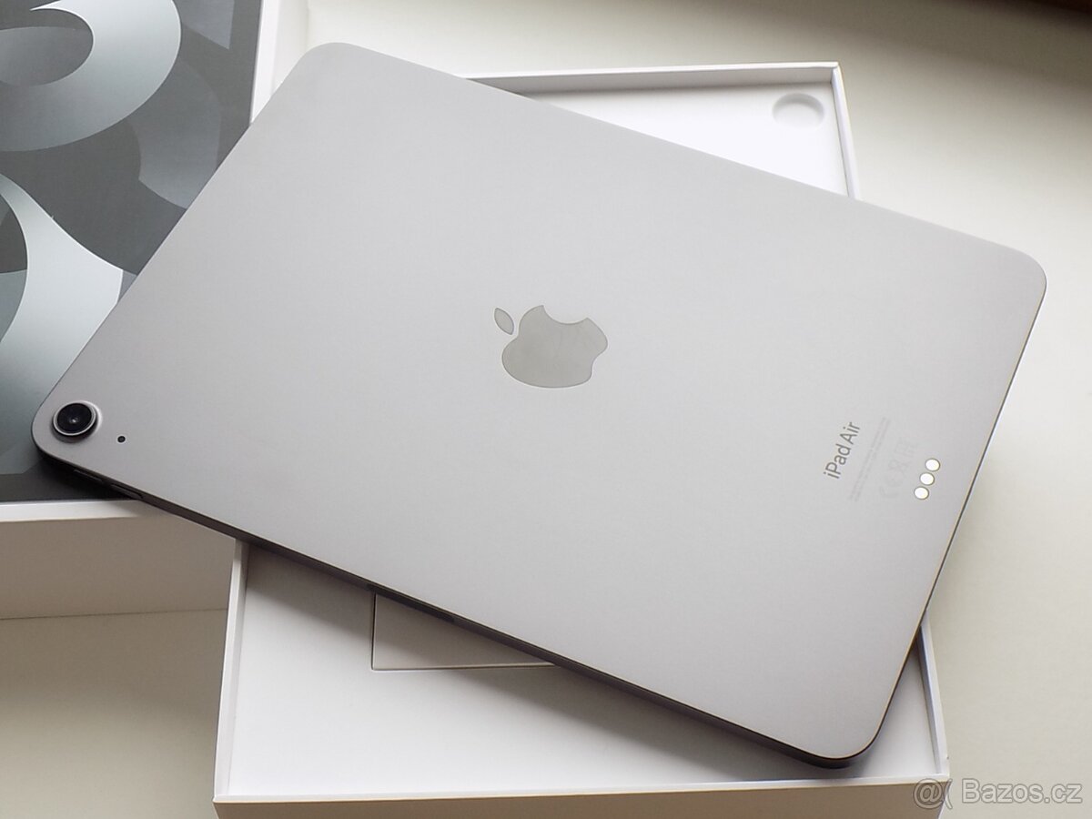 Apple iPad Air 5 (2022) M1 64GB Wi-Fi Vesmírně šedý - ZÁRUKA - 4