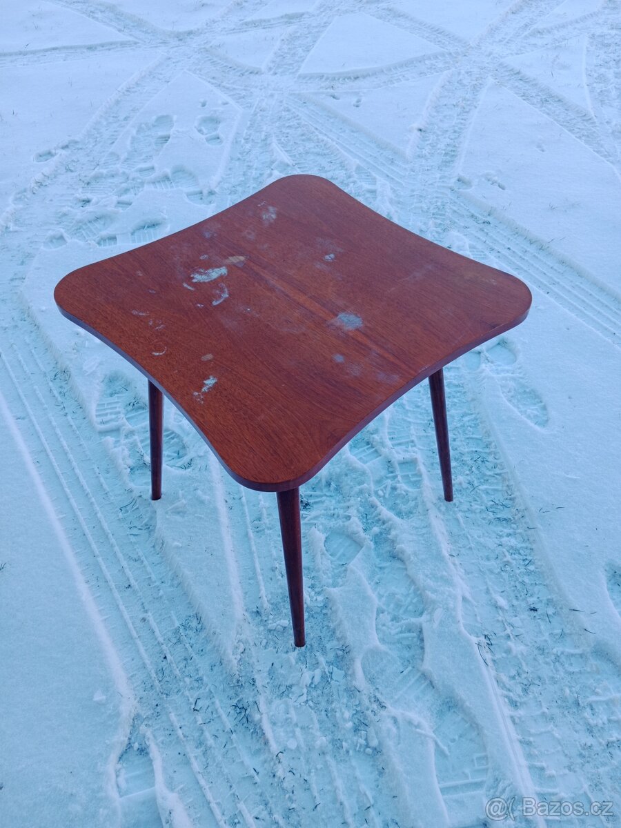 Retro stolek - 4
