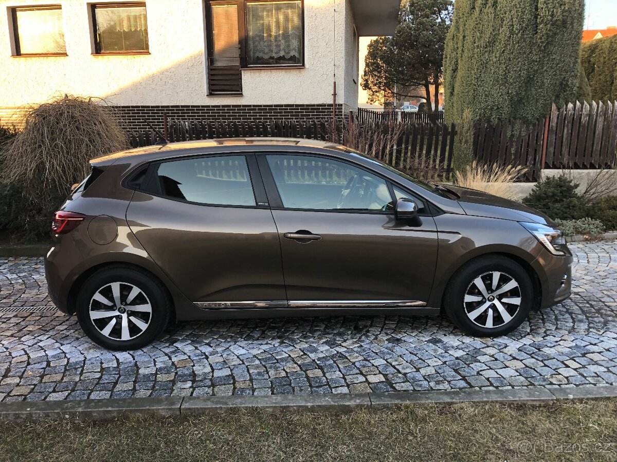 Renault Clio V 1,6 103 KW E-Tech Hybrid Automat Evolution - 4