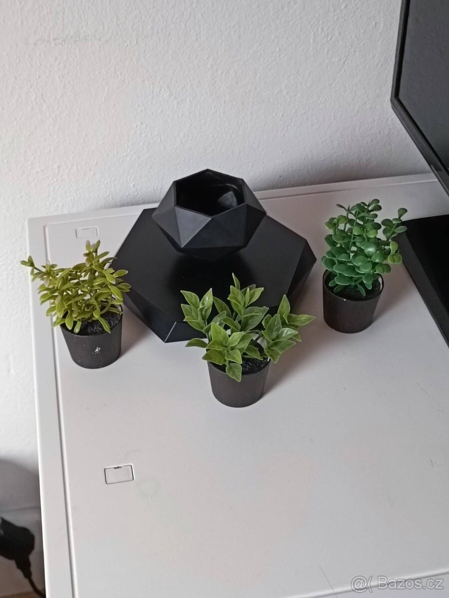 Levitujúci kvetináč - 4