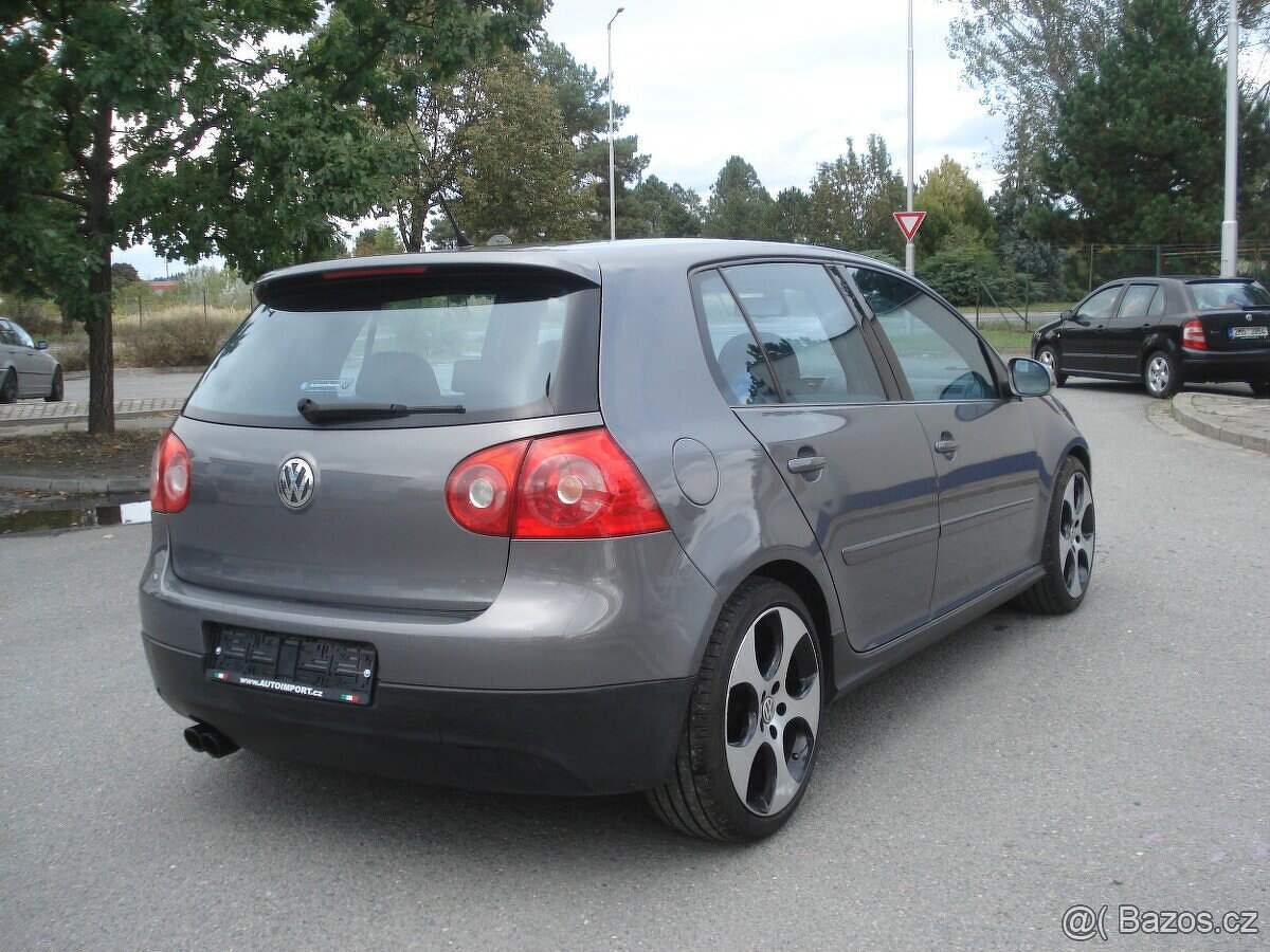 Volkswagen Golf GTI 147 KW - 4