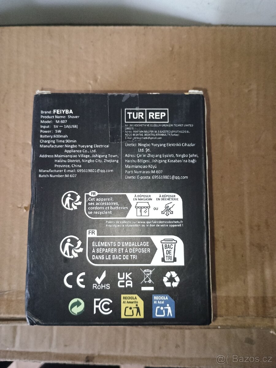 Shaver holicí strojek zlatý - 4