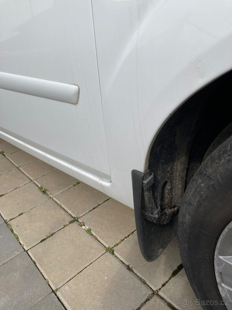 Prodám Ford fiestu, 1,3i, r.v.2008 - 4