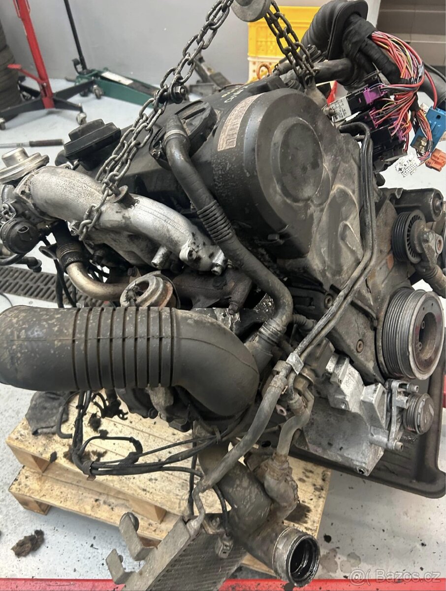 1.9 TDI, 96 kw AWX, motor Passat b5.5 - 4