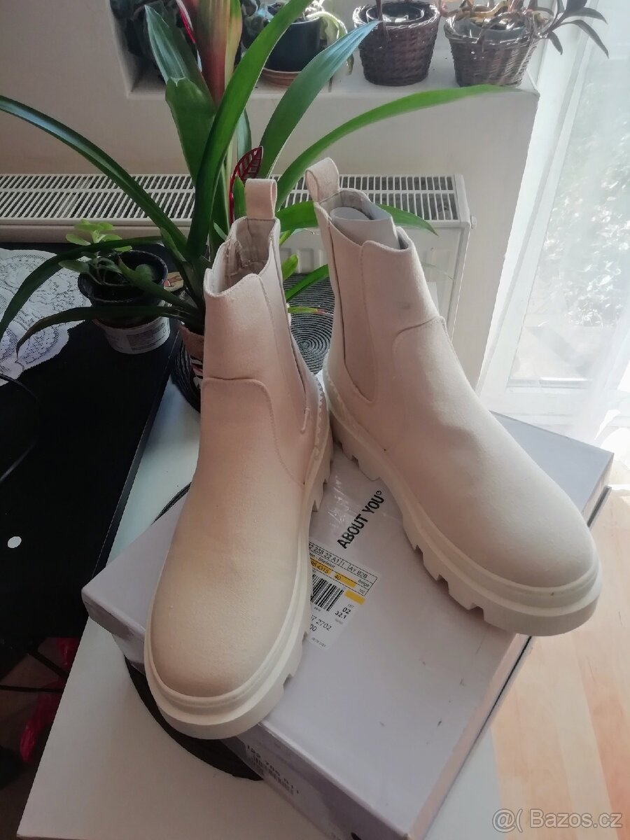 Nové kotníkové botičky na platformě About You, v. 40 - 4