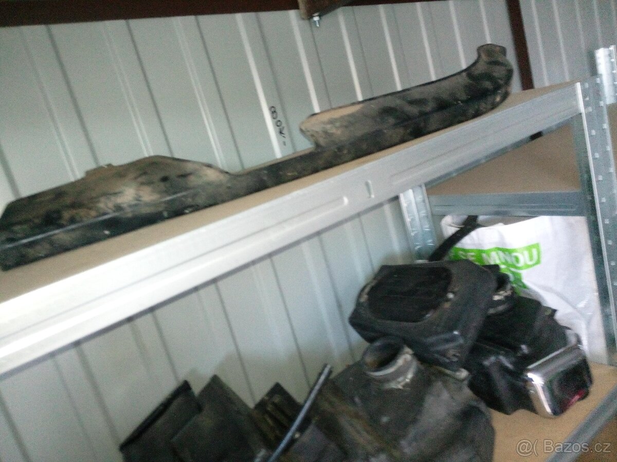 Díly Suzuki Gs 1000e - 4