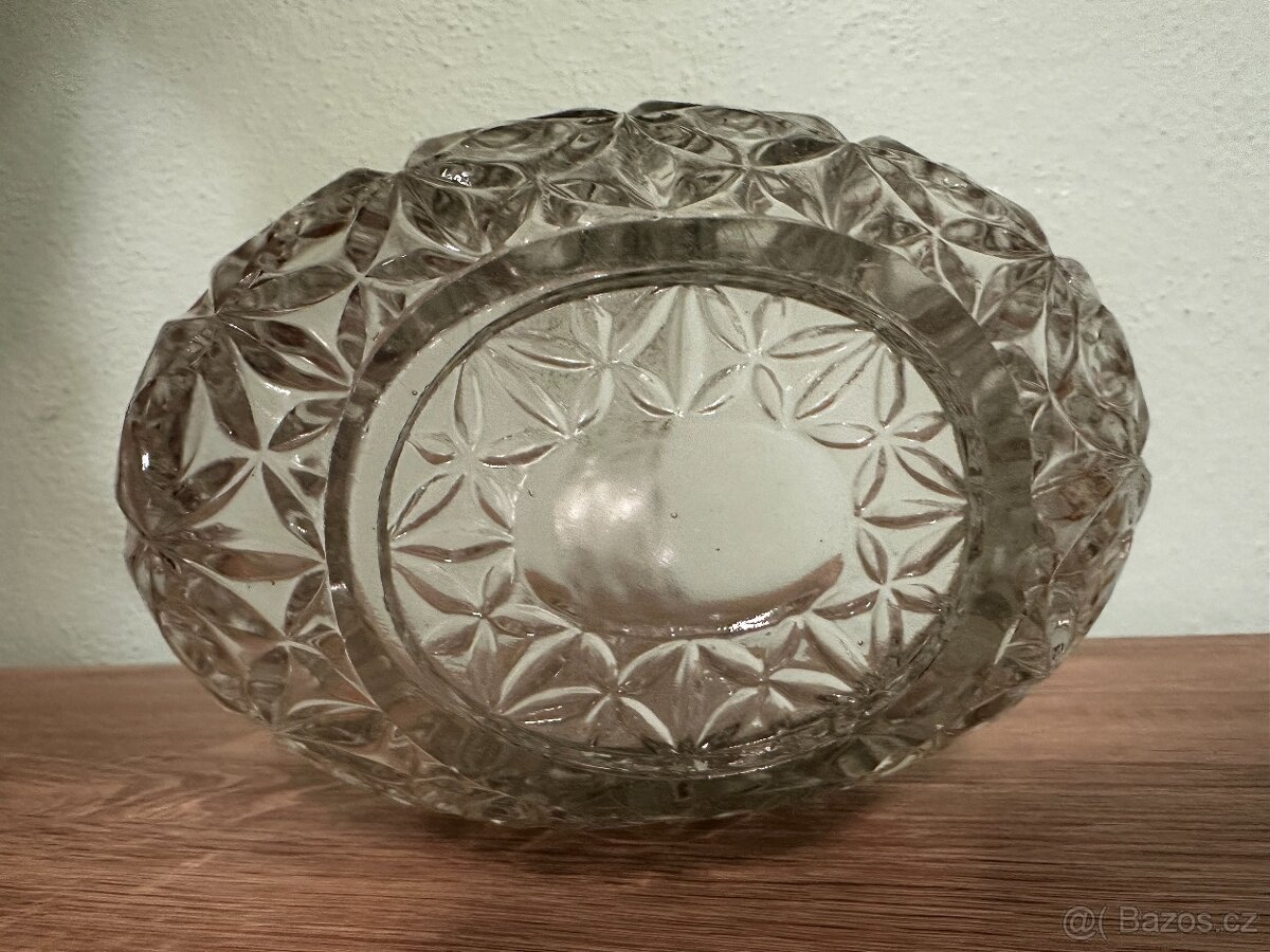 Skleněný košík - 4