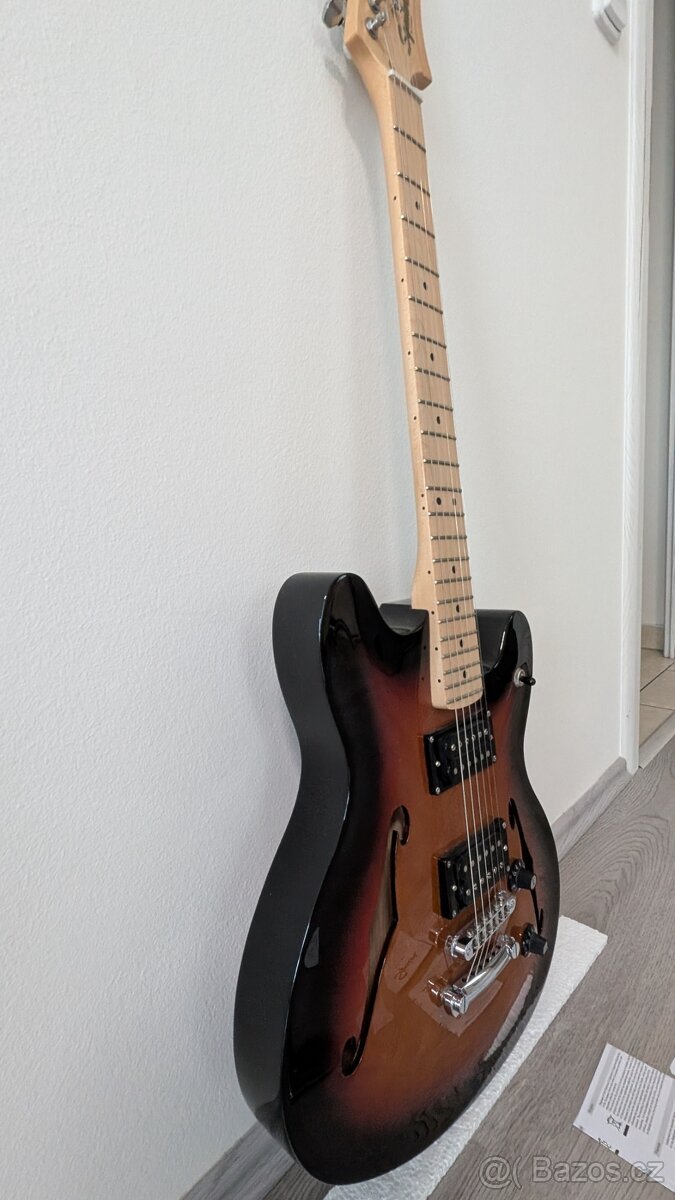 Fender Squier Starcaster MN 3TS - 4