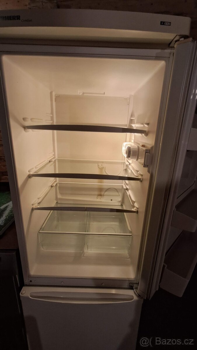 Chladnička s mrazákem LIEBHERR - 4