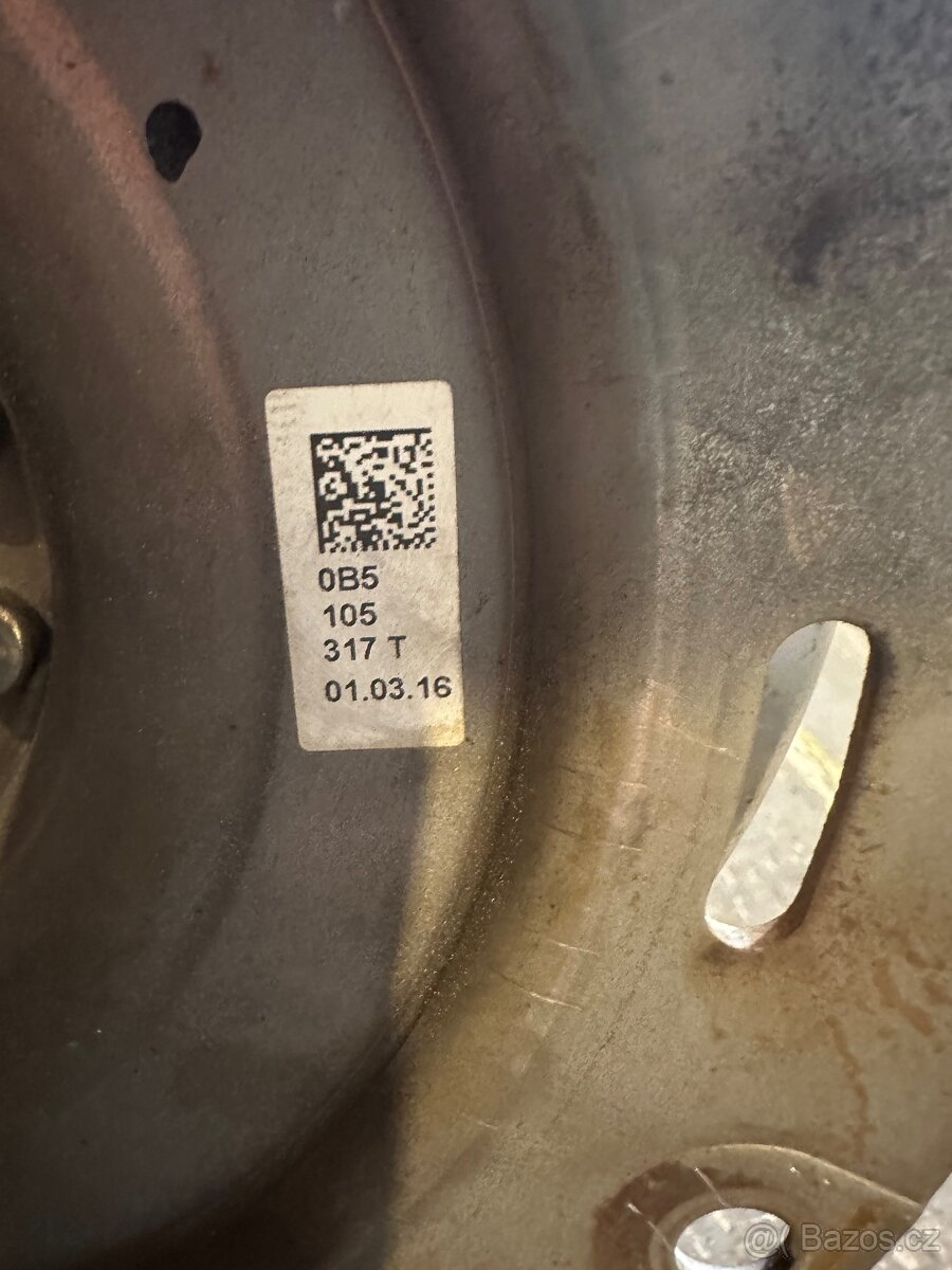 AUDI S-Tronic 0B5 DL501 Dvouhmota 0B5105317T - 4