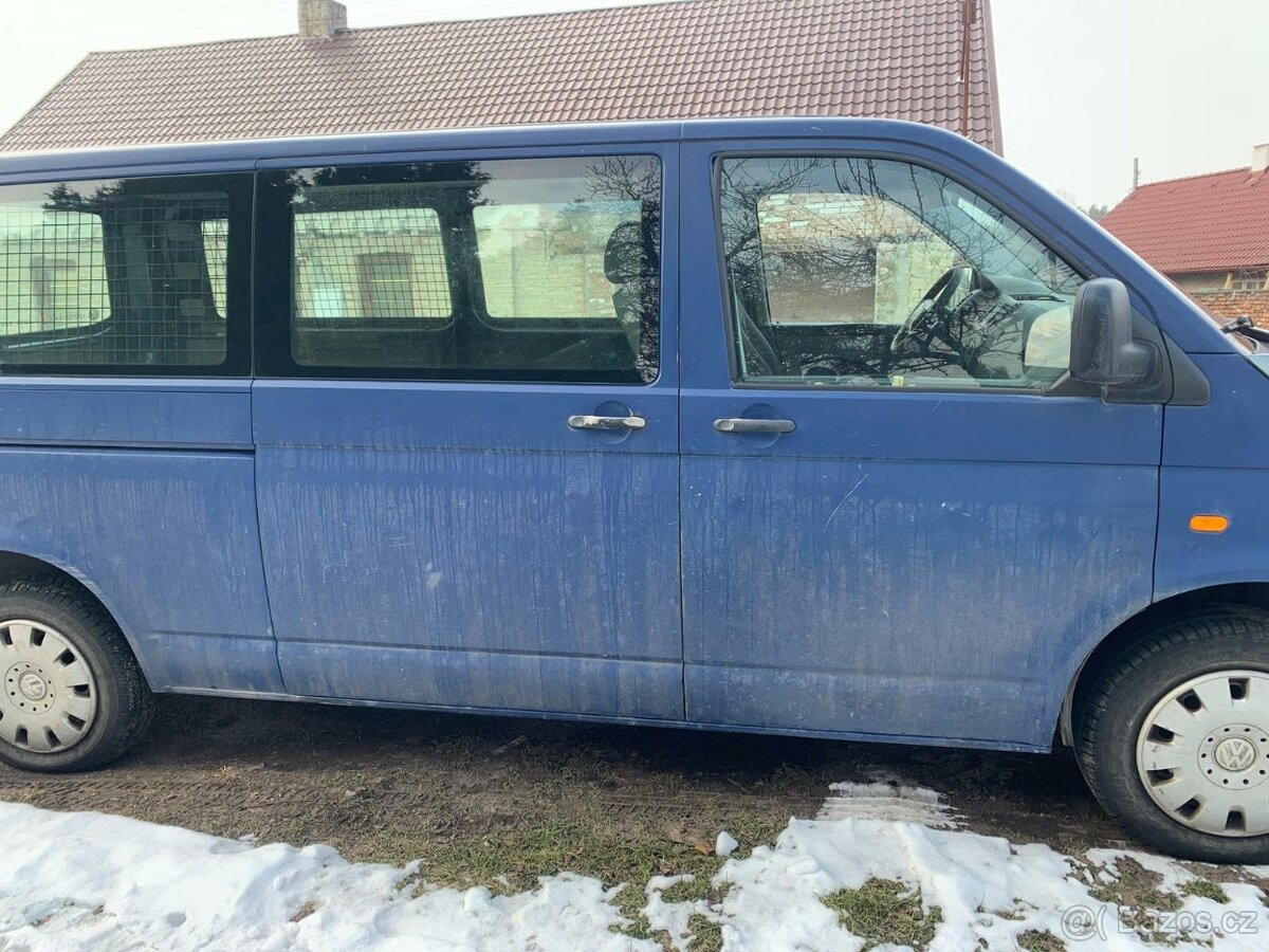 Volkswagen Transporter T5 - 4