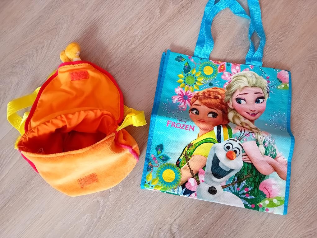 HEZKÉ DĚTSKÉ TAŠTIČKY S OBRÁZKY / zn.Disney / Frozen - 4