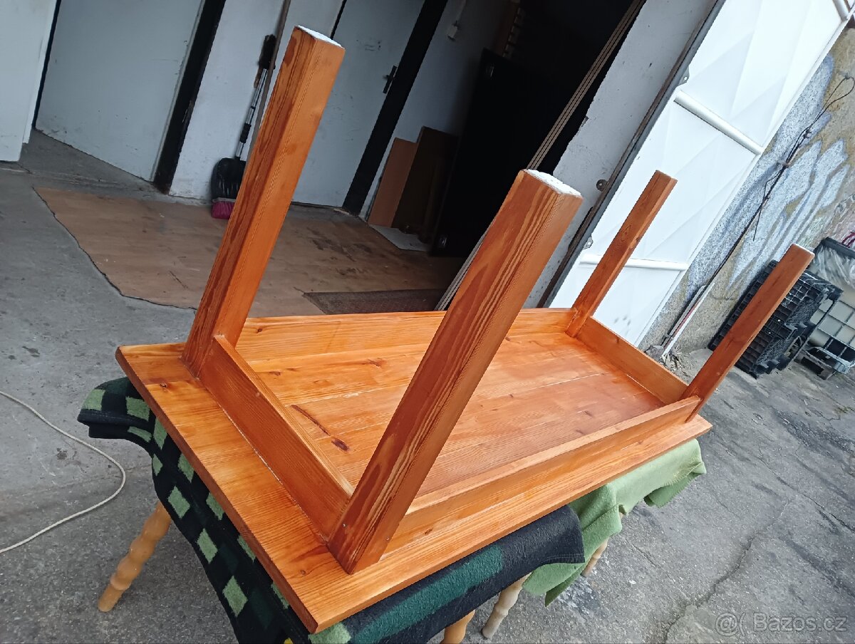 Selský jídelní stůl - 4
