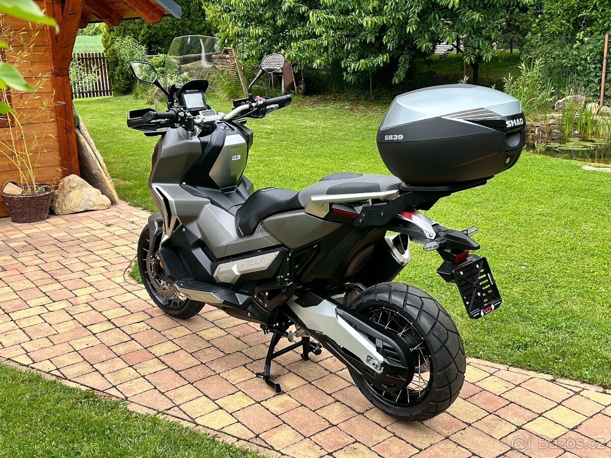 Honda X-ADV 750 - 4