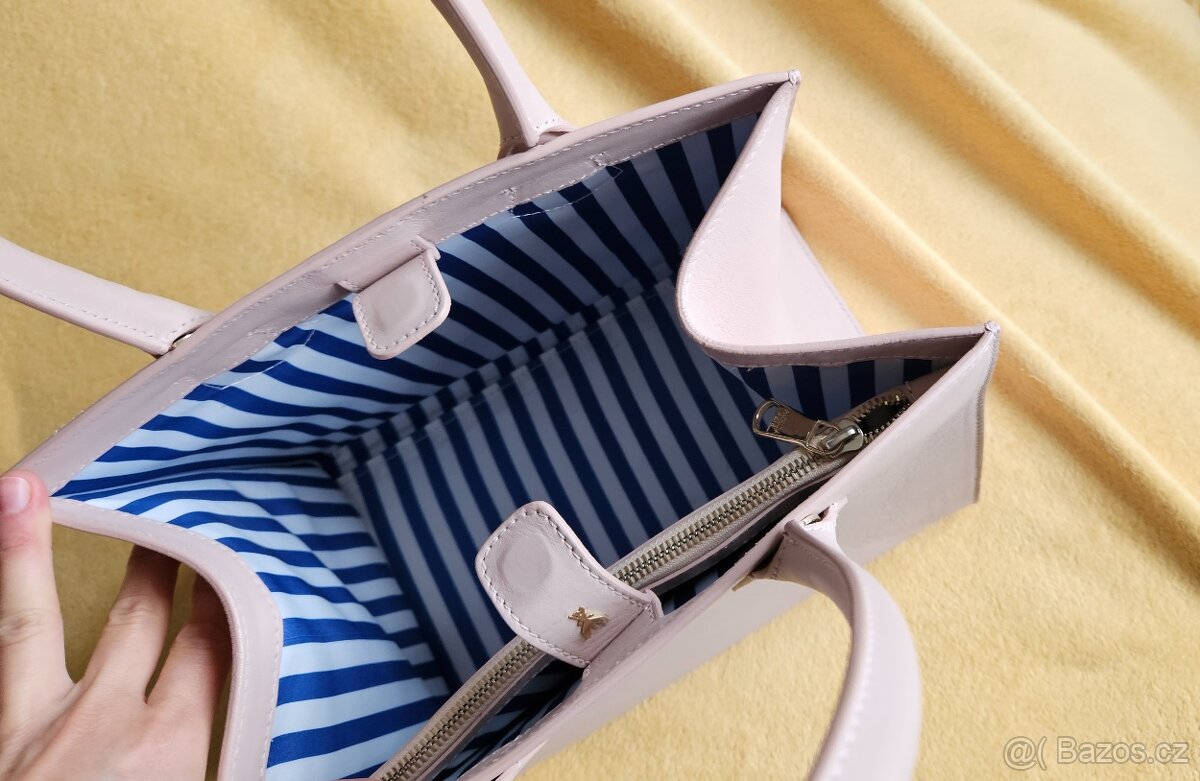 Světle růžová kožená kabelka Patrizia Pepe - 4