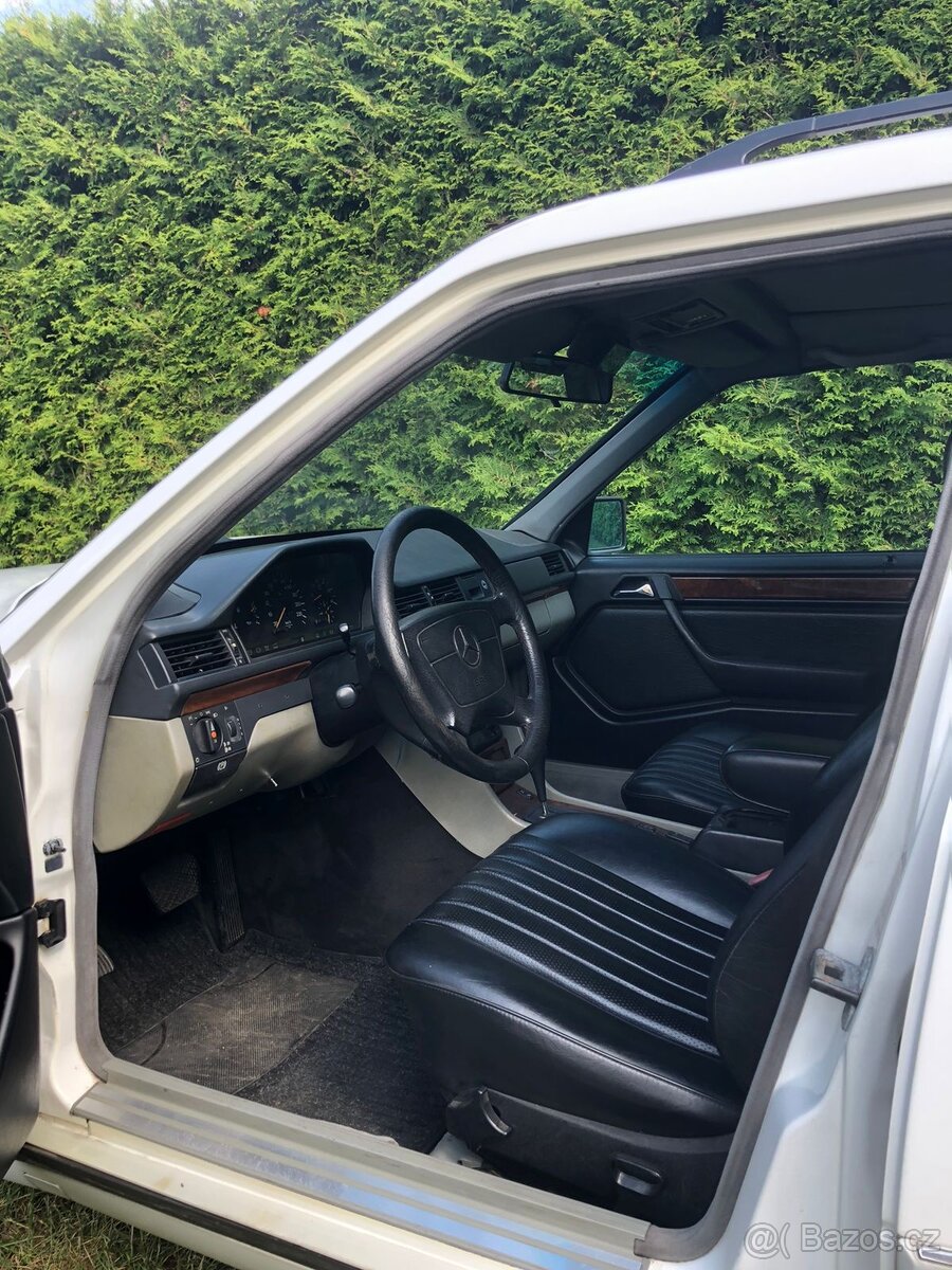 Mercedes Benz 300TD Kombi - 4