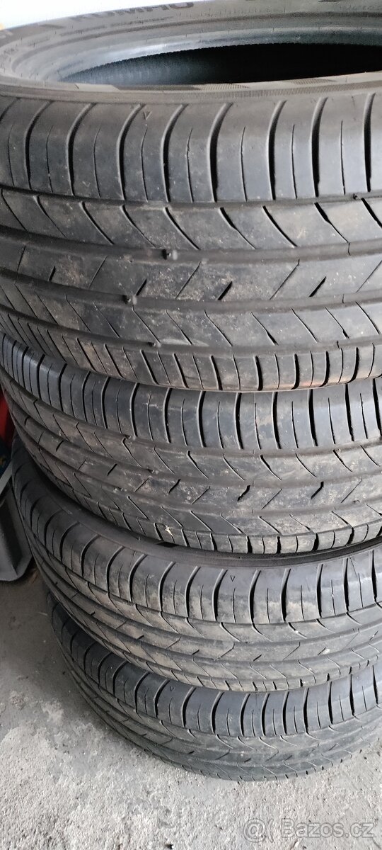 Pneu 215/55/16 letní - 4