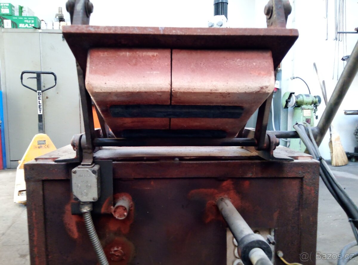 Tavící pec dílenská velká - 4