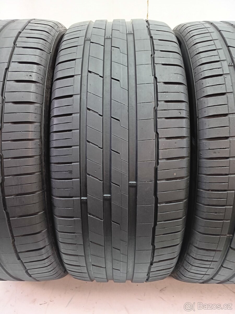 Letní pneu 255/45/20 Hankook - 4