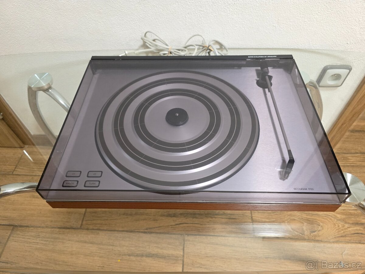 Bang & Olufsen Beogram 1700 - 4