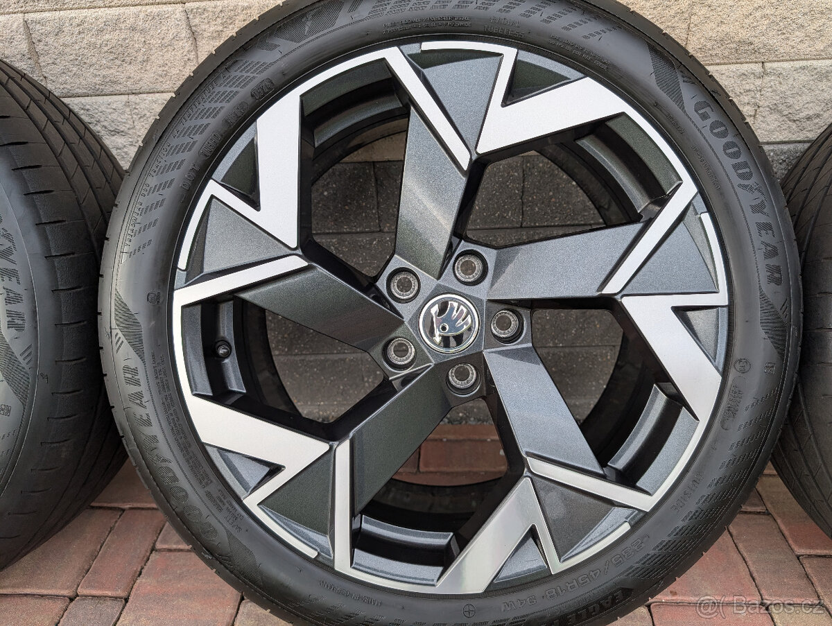 Alu kola letní 235/45 R18 Trisuli - 4