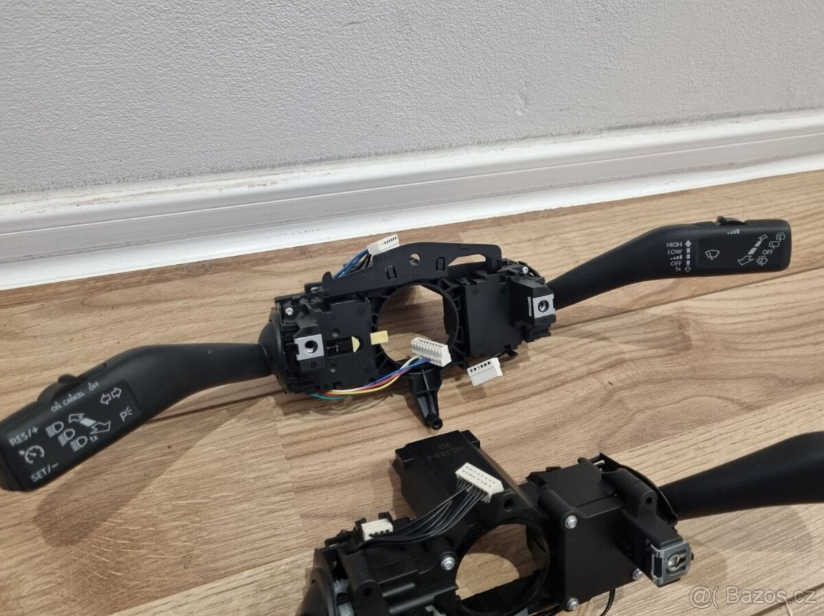 TEMPOMAT OVLÁDANIE PAČKY POD VOLANTOM - 4