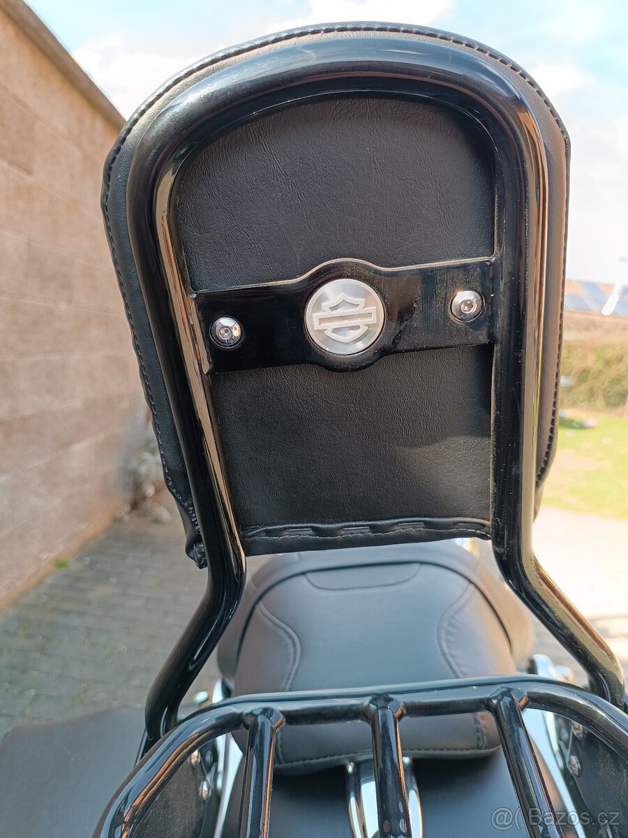 Harley Davidson Fat Bob - 4