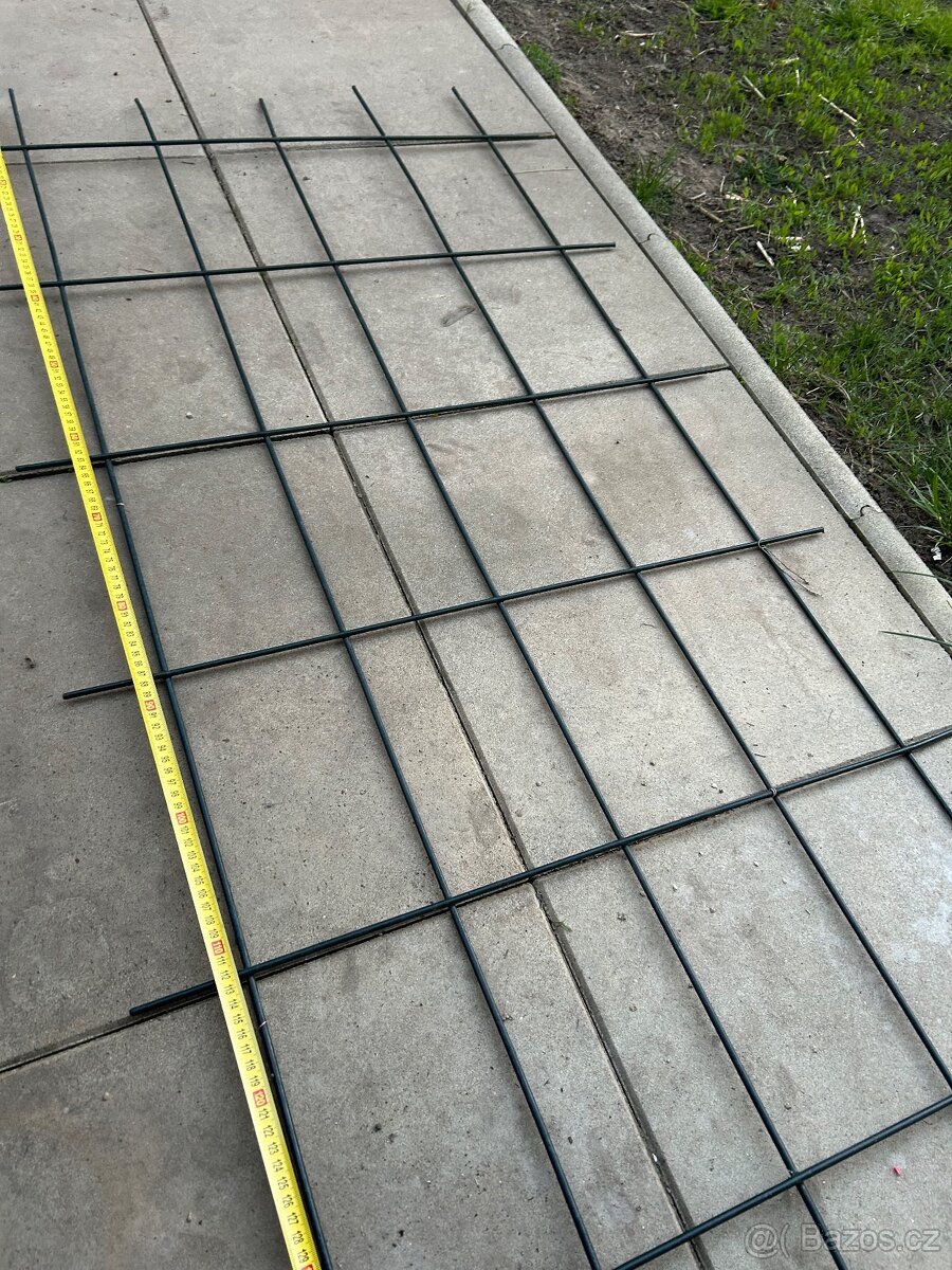 Mřížka pro popínavou rostlinu - 4