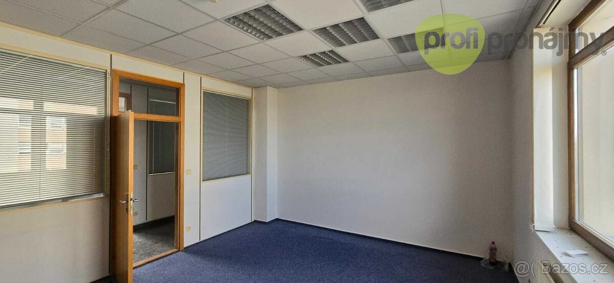 Pronájem kanceláře 21 m² - 4