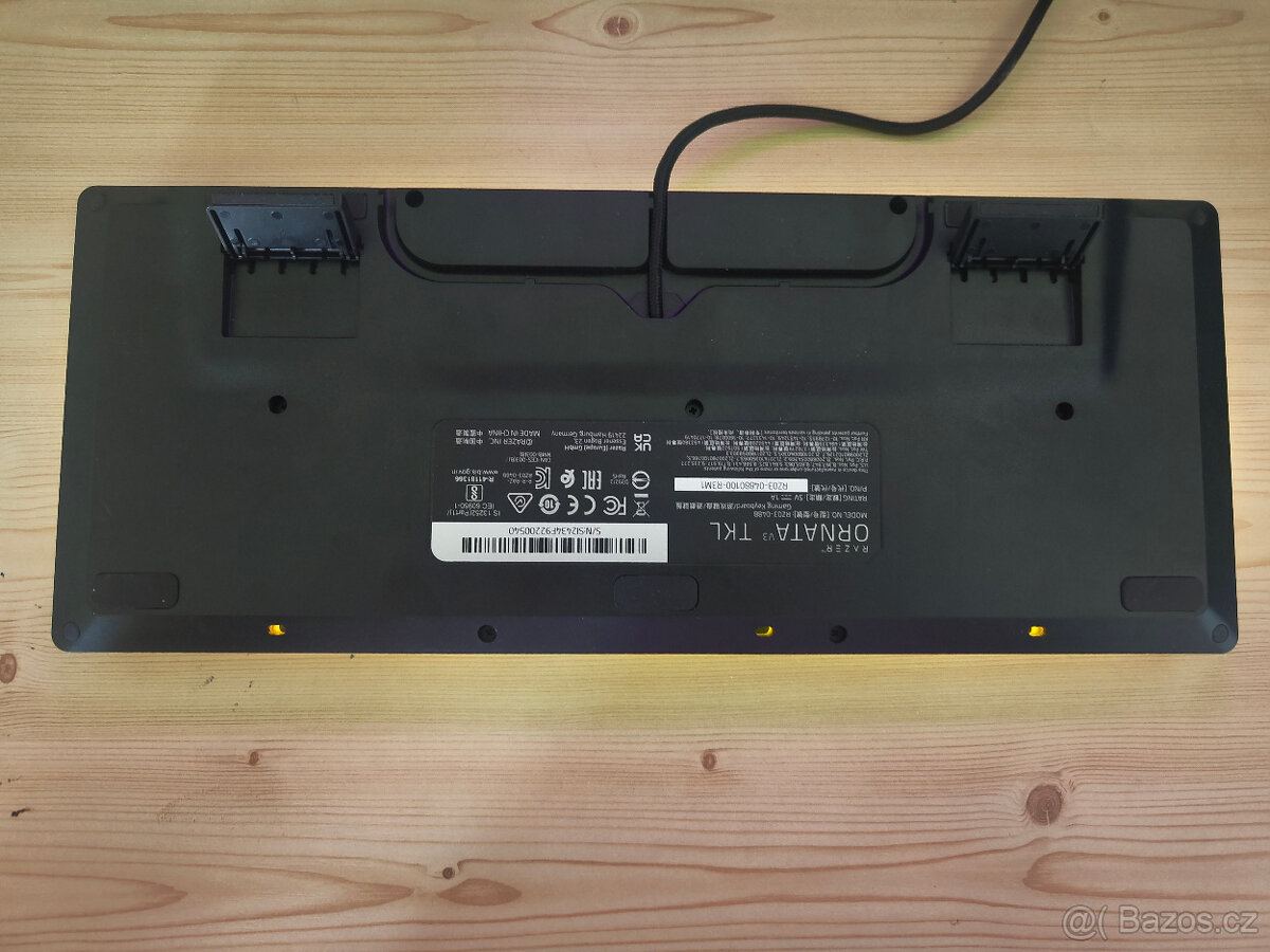 Herní klávesnice Razer Ornata V3 TKL - výborný stav - 4