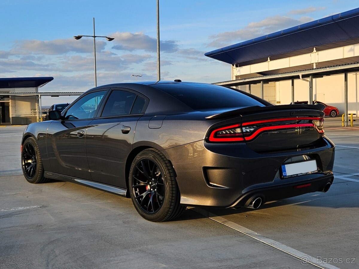 Dodge Charger SRT Hellcat, ČR, 1. majitel, TOP stav - 4