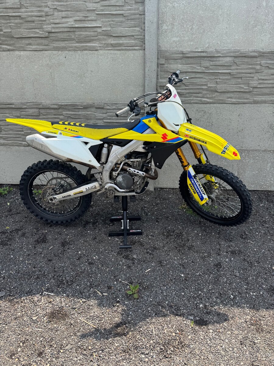 Suzuki rmz 250