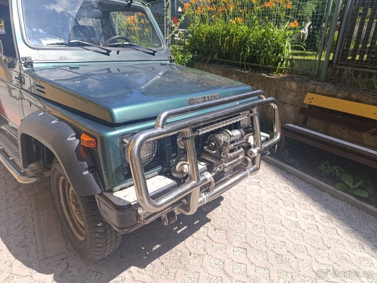 Suzuki Samurai