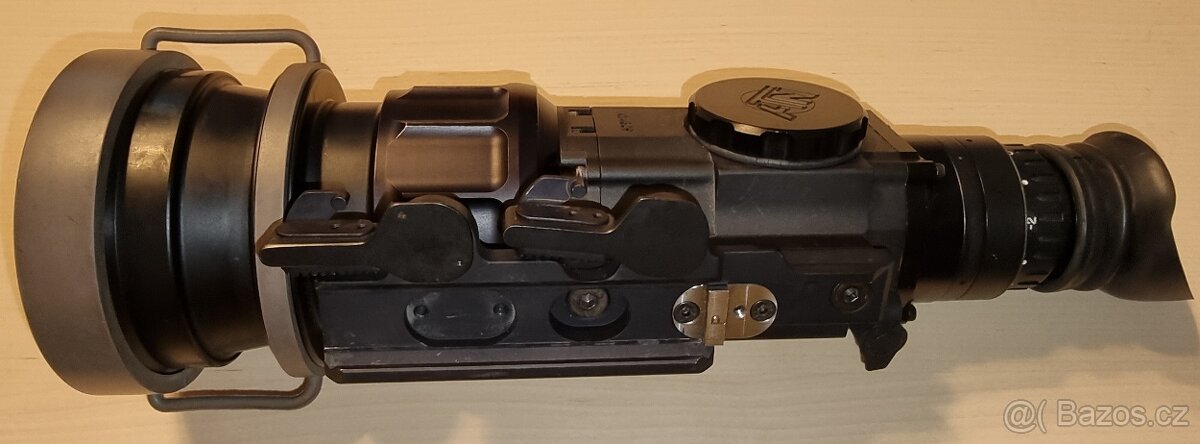 Dalekohled Termovize termokamera profi, nejvyšší model 336 - 4