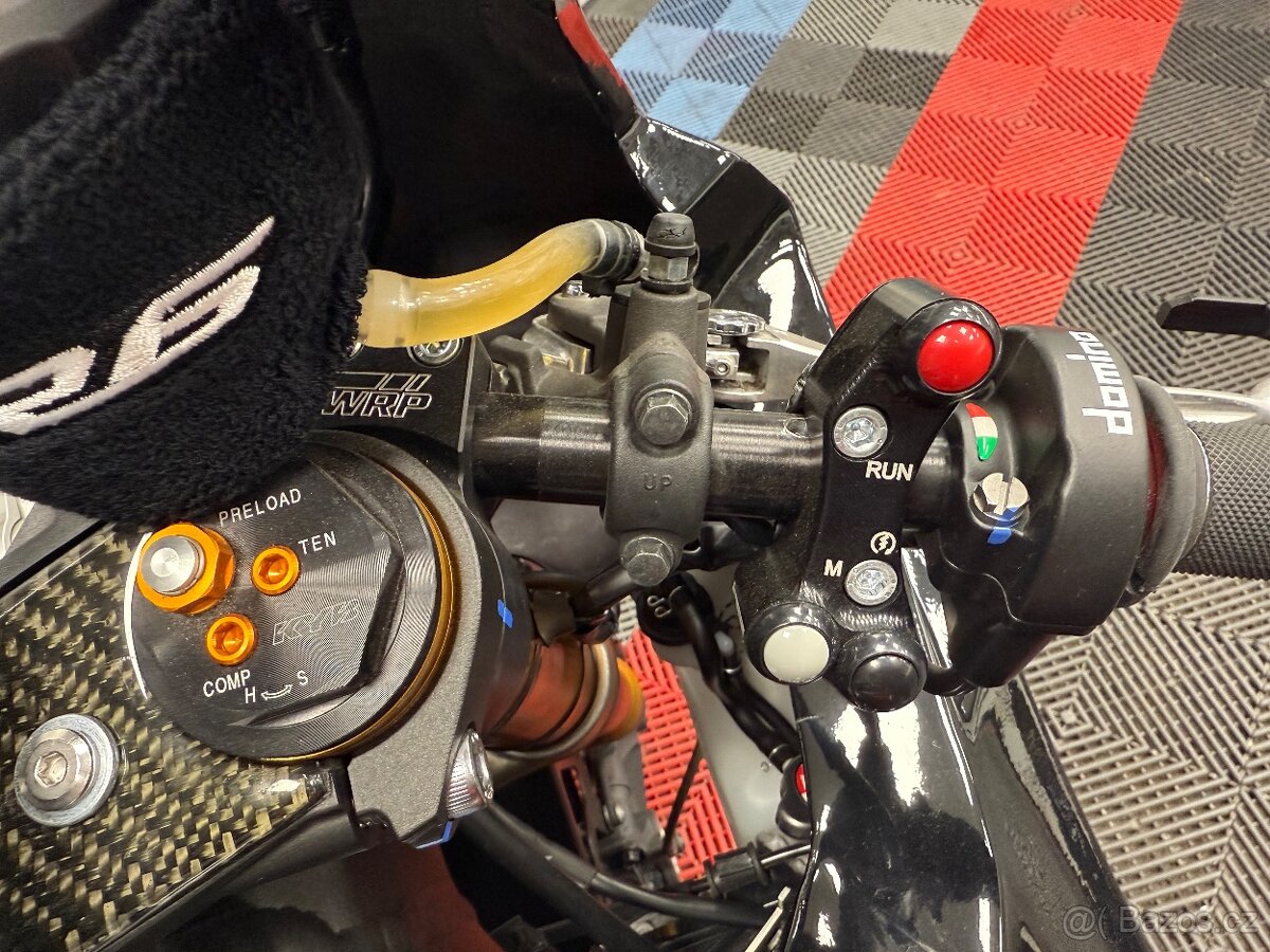 Prodám Yamaha R6 - 4