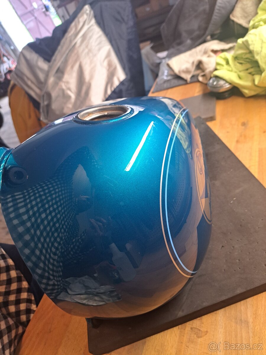 Harley Davidson nádrž - 4